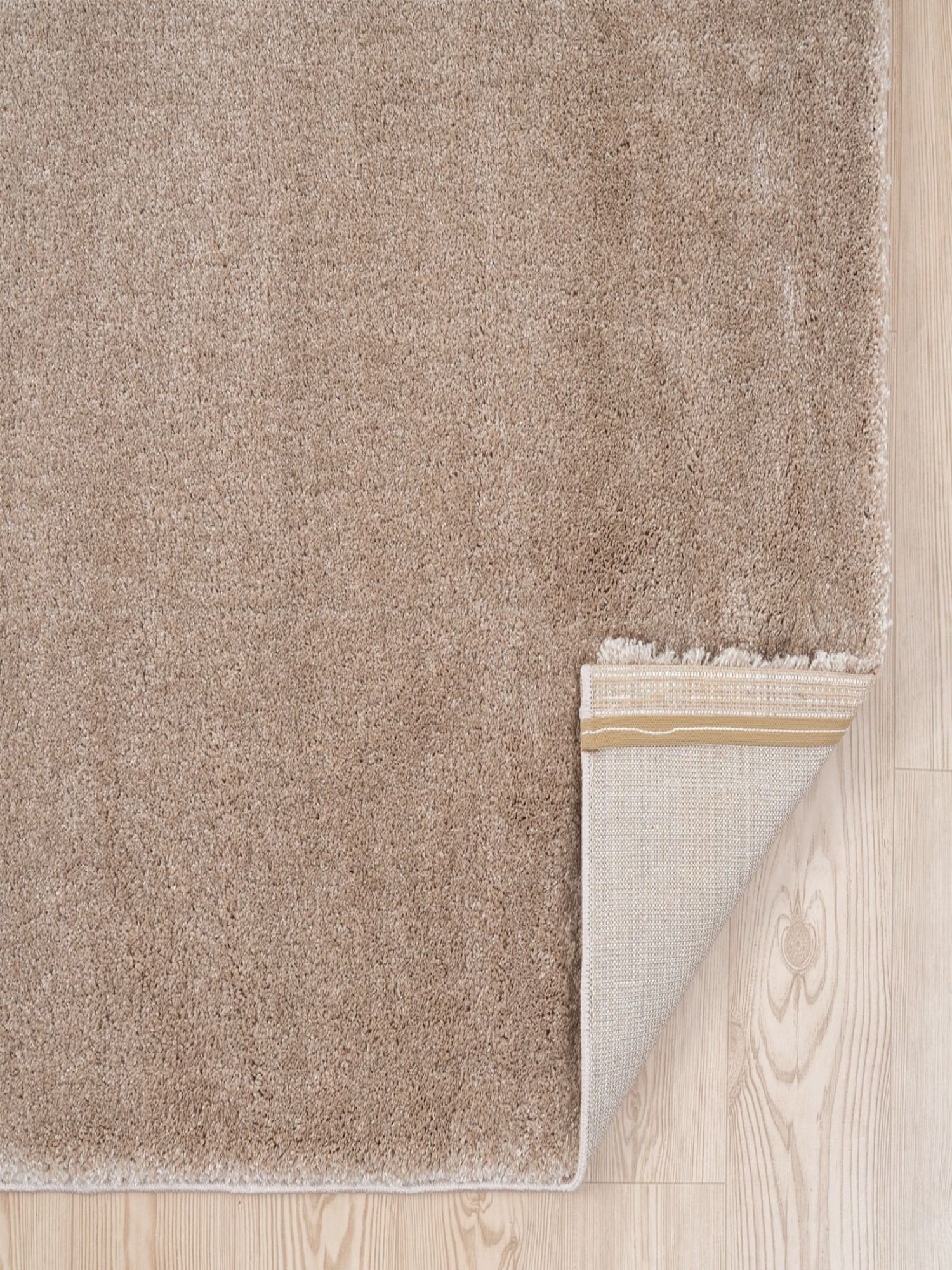 Asta – Matta i beige
