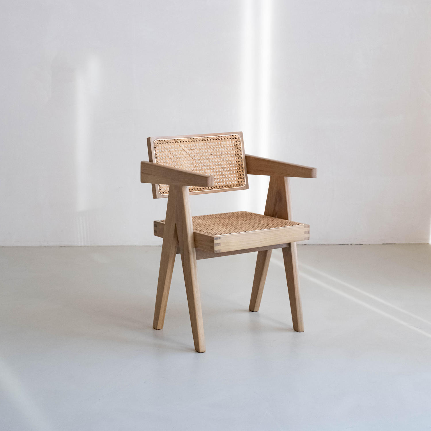 Pierre matstol rotting – naturlig ek